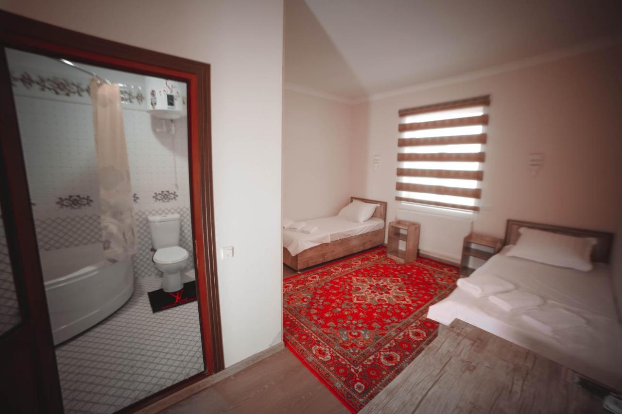 Oqilanur Guest House Хива Экстерьер фото
