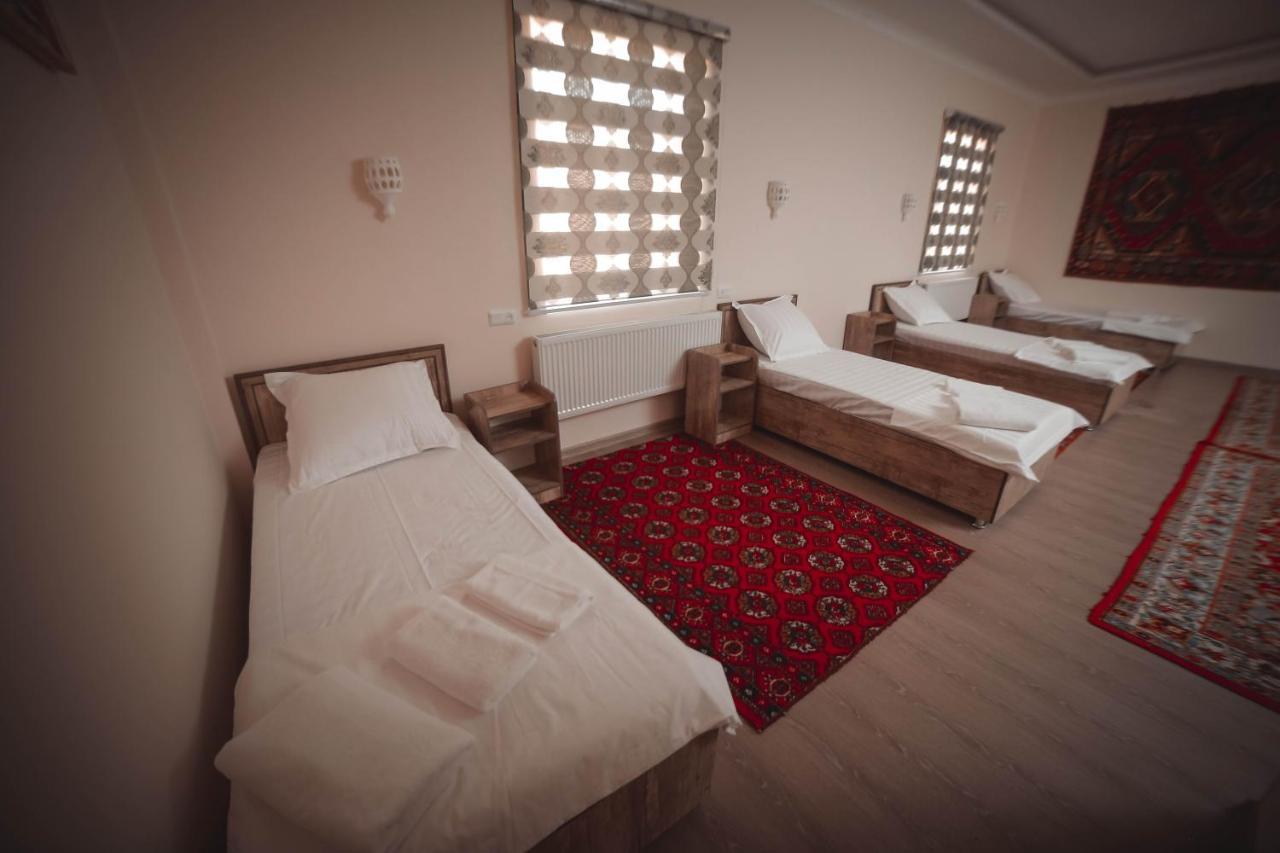 Oqilanur Guest House Хива Экстерьер фото
