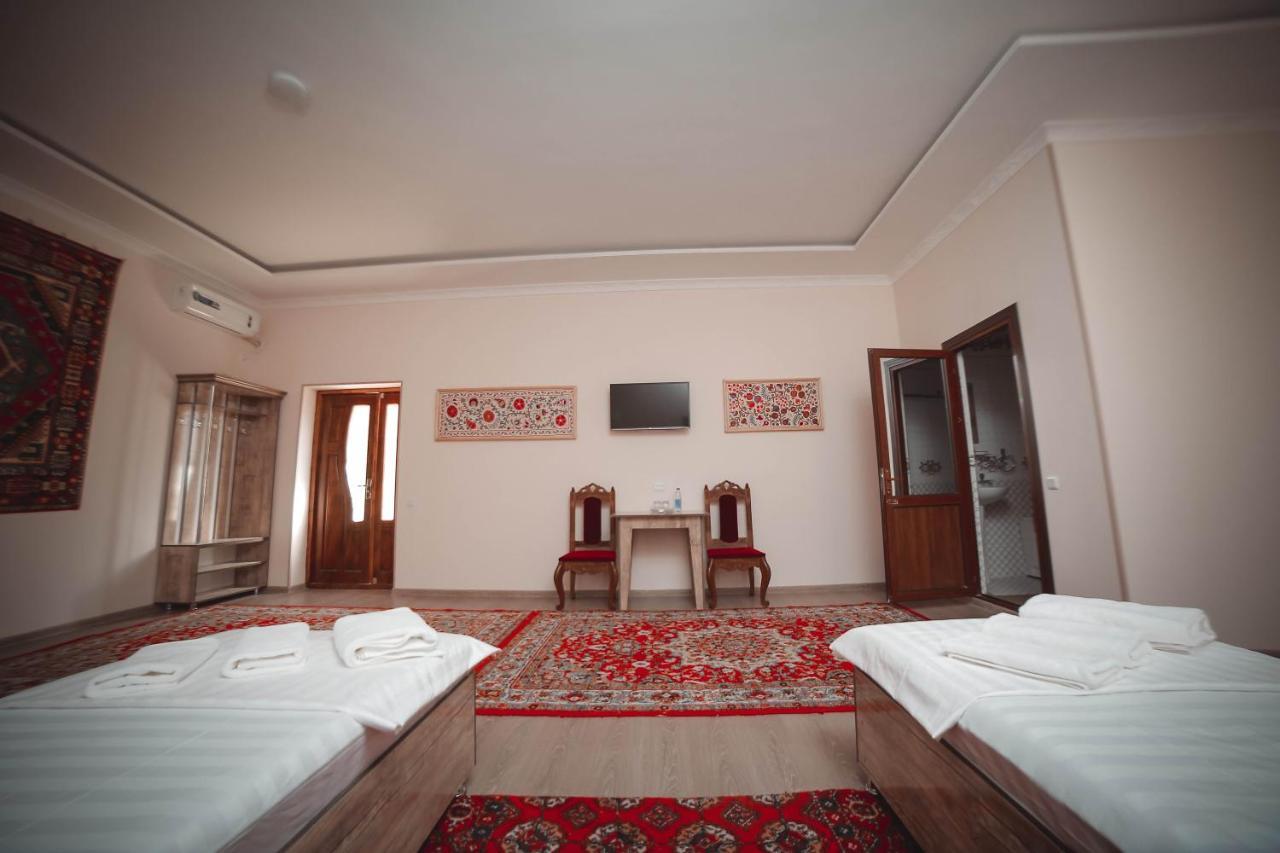 Oqilanur Guest House Хива Экстерьер фото