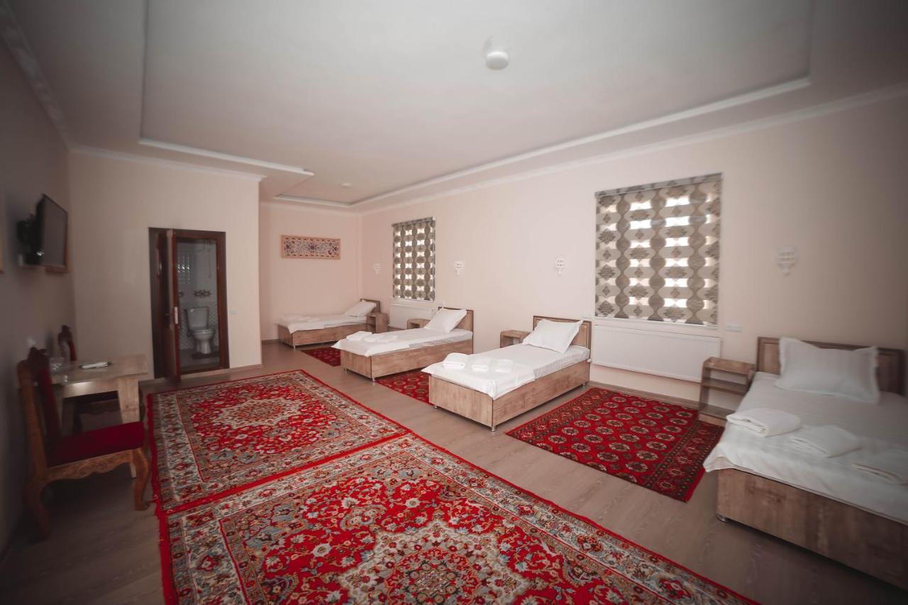 Oqilanur Guest House Хива Экстерьер фото