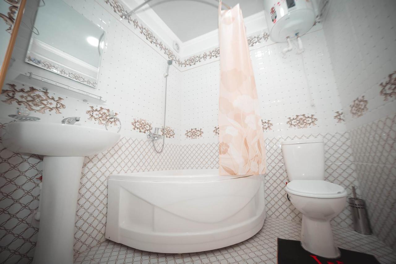 Oqilanur Guest House Хива Экстерьер фото